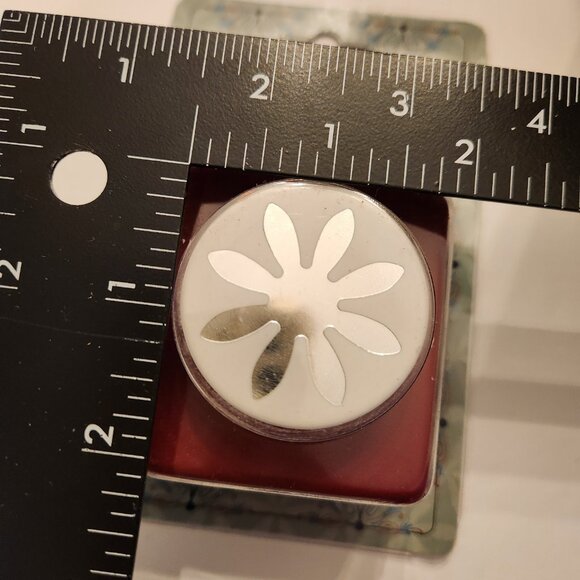 Flower Floral Jumbo Hole Punch Emagination paper Scrapbook Craft Shapes - Picture 6 of 7